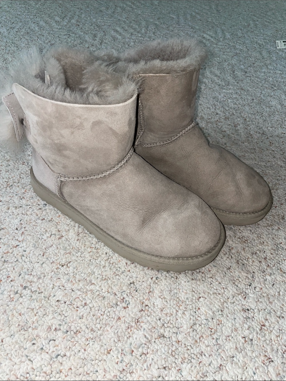 UGG Short Suede Shearling Boots in Gray